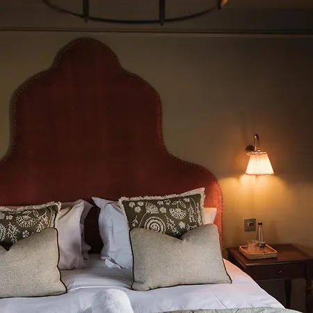 Old Grammar Hotel 3*