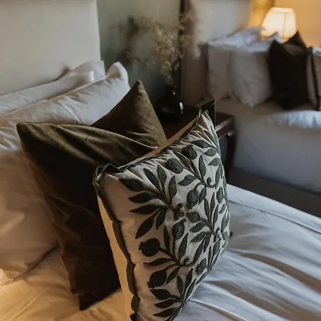 Old Grammar Hotel 3*