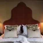 Old Grammar Hotel 3*