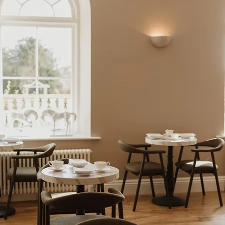 Отель Old Grammar 3*