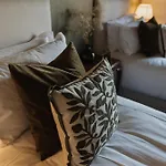 Old Grammar Hotel 3*
