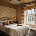 Old Grammar Hotel